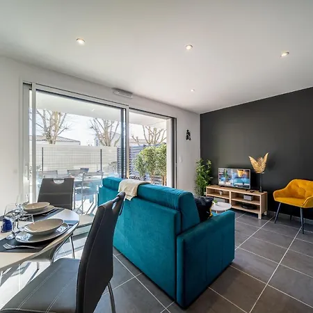 La Pepite - Appt En Hypercentre Au Calme, Terrasse Et Garage - Res Meyer * Royan
