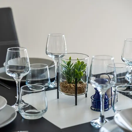 La Pepite - Appt En Hypercentre Au Calme, Terrasse Et Garage - Res Meyer * Royan