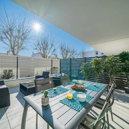 Apartament La Pepite - Appt En Hypercentre Au Calme, Terrasse Et Garage - Res Meyer Royan